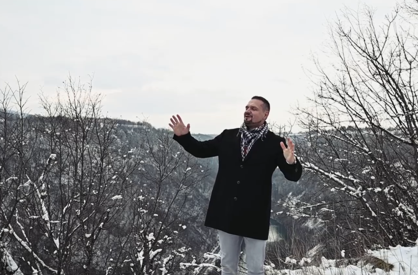  Emotivna pjesma i spot o odlasku srušila sva očekivanja: Isak Malkoč ponovo na estradnoj sceni u trendu (VIDEO)