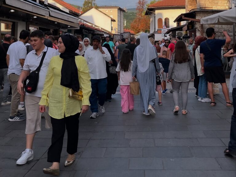 Nastavljamo bilježiti rast dolazaka i noćenja turista u Kantonu Sarajevo i tokom augusta